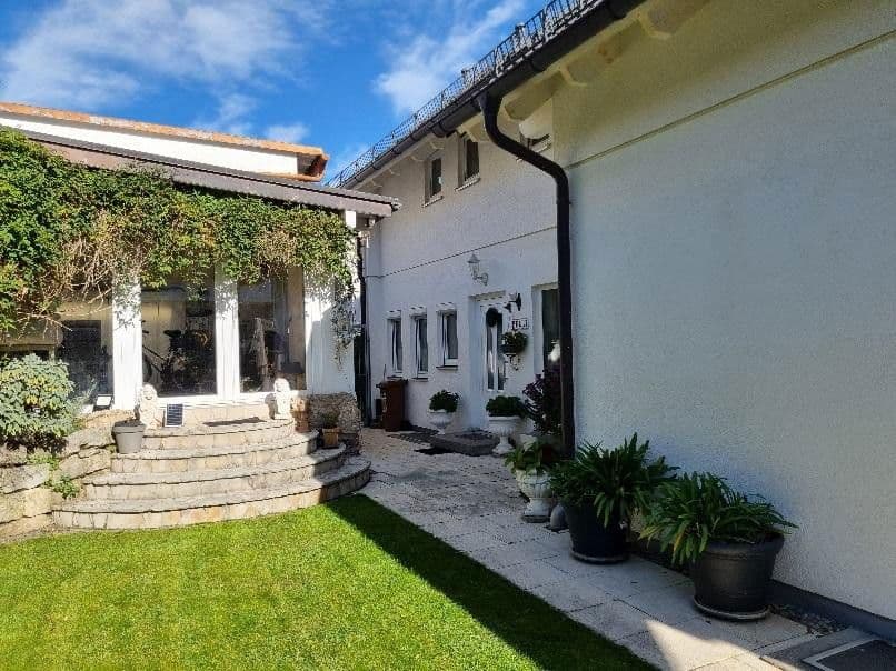 Prodej domu 255 m², pozemek 502 m², Starnberg, Bavorsko Prodej domu 255 m², pozemek 502 m², Starnberg, Bavorsko