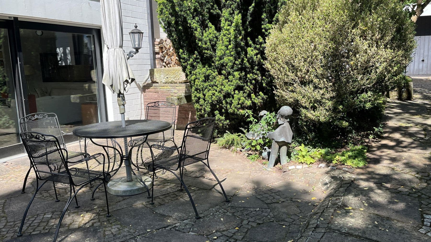 Pronájem domu 240 m², pozemek 450 m², Bad Homburg vor der Höhe, Hessen Pronájem domu 240 m², pozemek 450 m², Bad Homburg vor der Höhe, Hessen