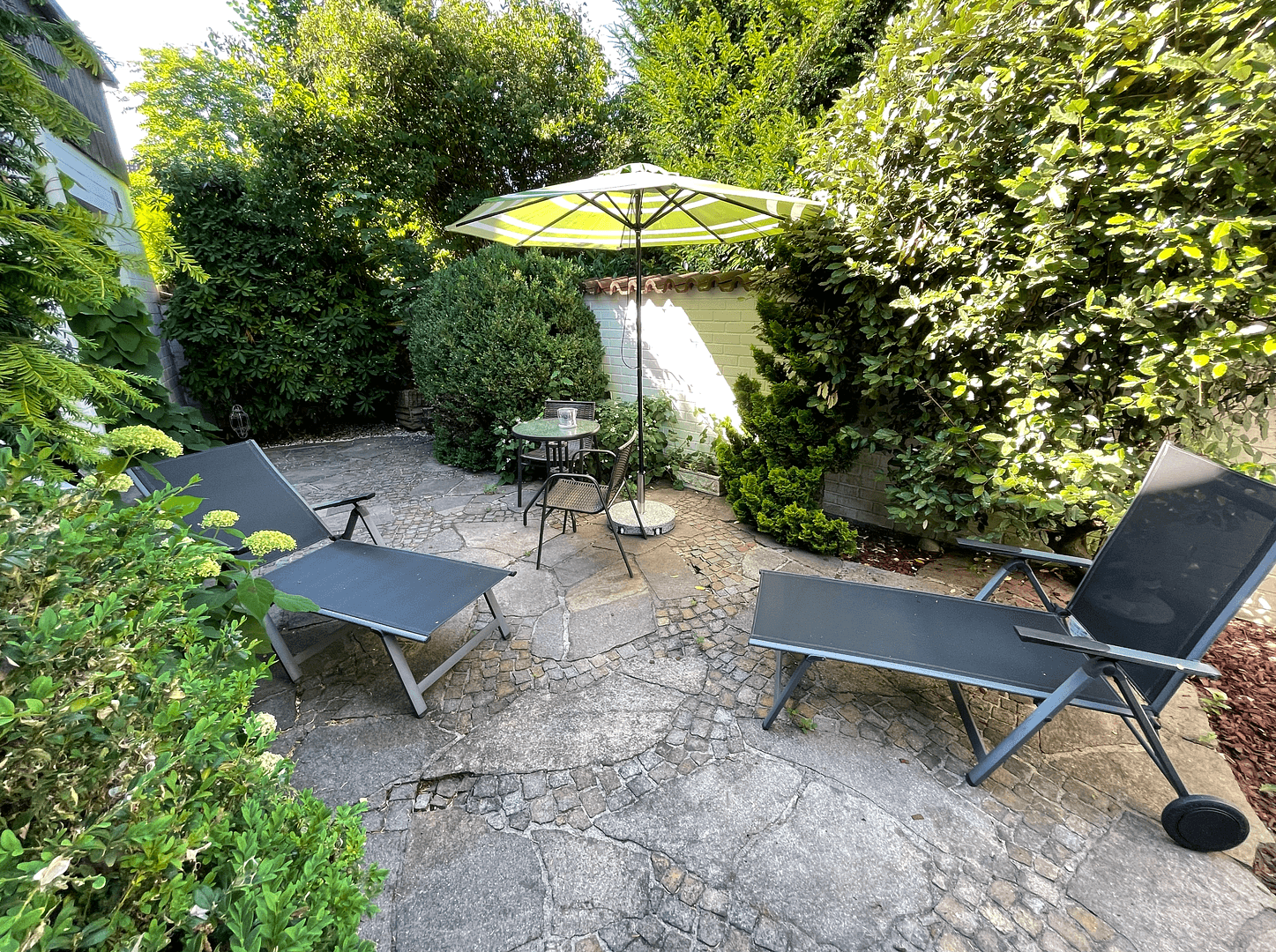 Pronájem domu 240 m², pozemek 450 m², Bad Homburg vor der Höhe, Hessen Pronájem domu 240 m², pozemek 450 m², Bad Homburg vor der Höhe, Hessen