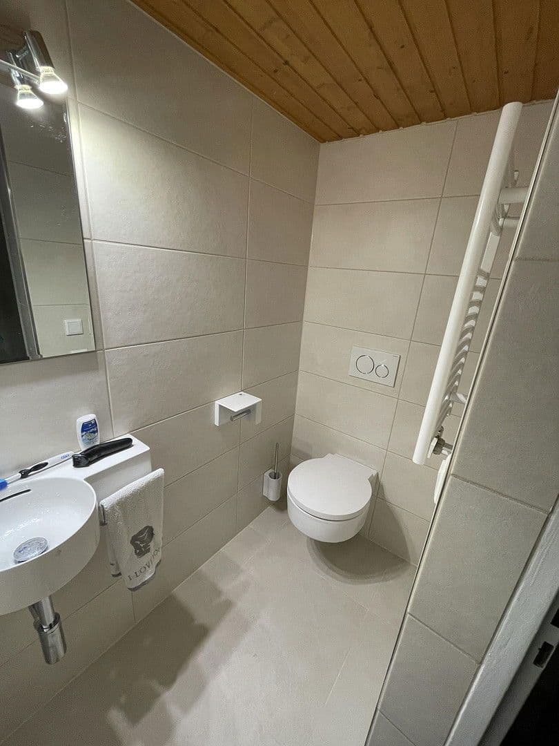 Pronájem domu 240 m², pozemek 450 m², Bad Homburg vor der Höhe, Hessen Pronájem domu 240 m², pozemek 450 m², Bad Homburg vor der Höhe, Hessen