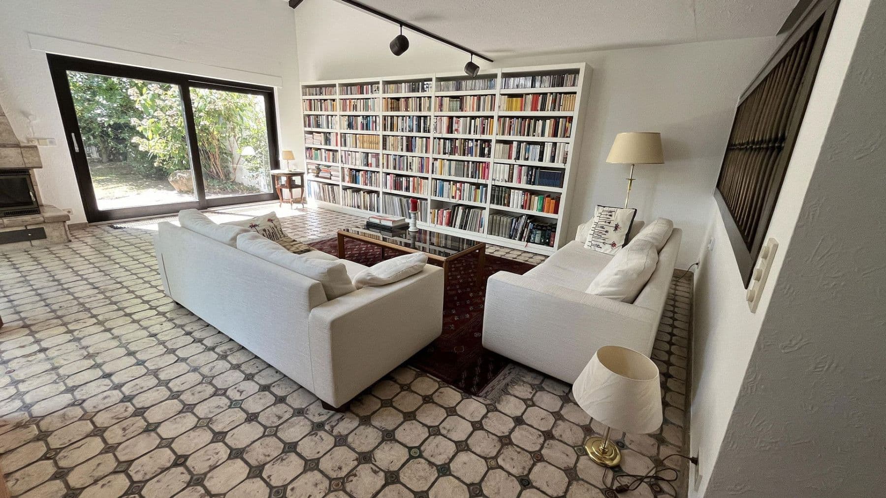 Pronájem domu 240 m², pozemek 450 m², Bad Homburg vor der Höhe, Hessen Pronájem domu 240 m², pozemek 450 m², Bad Homburg vor der Höhe, Hessen