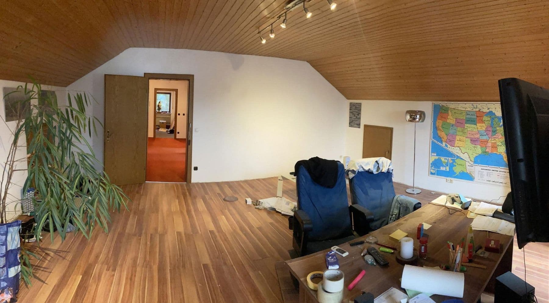 Prodej domu 213 m², pozemek 1.193 m², Jägersteig 11, Schrobenhausen, Bavorsko Prodej domu 213 m², pozemek 1.193 m², Jägersteig 11, Schrobenhausen, Bavorsko