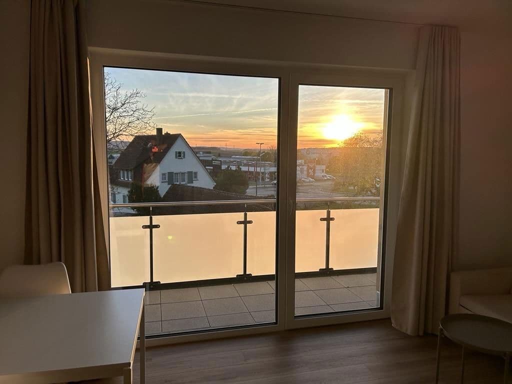 Pronájem bytu 1+1 28 m², Künzelsau, Bádensko-Württembersko Pronájem bytu 1+1 28 m², Künzelsau, Bádensko-Württembersko