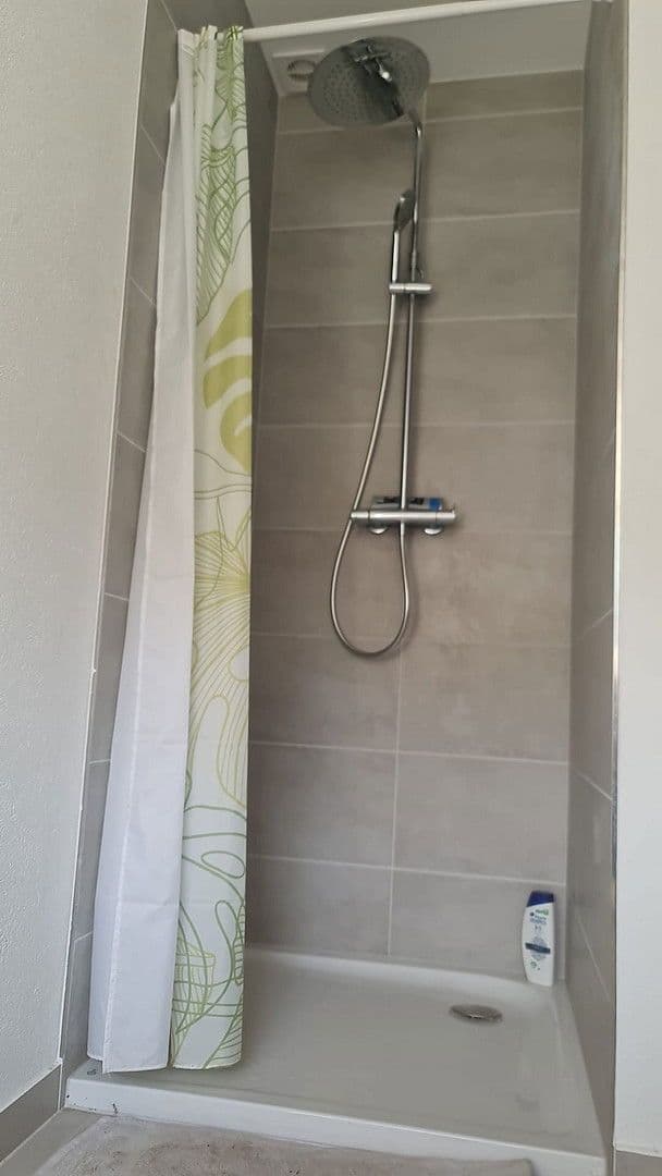 Pronájem bytu 6+1 20 m², Bergneustadt, Severní Porýní-Vestfálsko Pronájem bytu 6+1 20 m², Bergneustadt, Severní Porýní-Vestfálsko