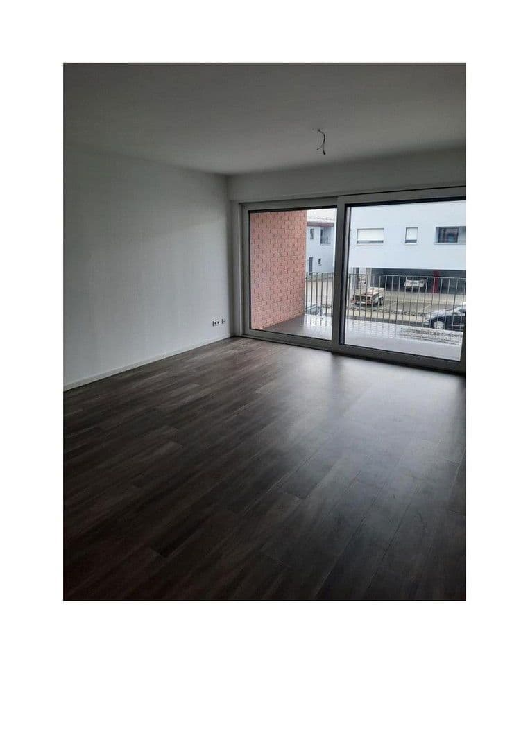 Pronájem bytu 2+1 79 m², Petersberg, Hessen Pronájem bytu 2+1 79 m², Petersberg, Hessen