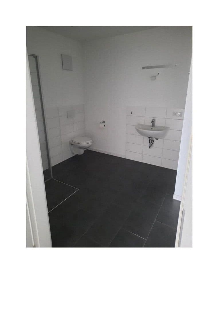 Pronájem bytu 2+1 79 m², Petersberg, Hessen Pronájem bytu 2+1 79 m², Petersberg, Hessen