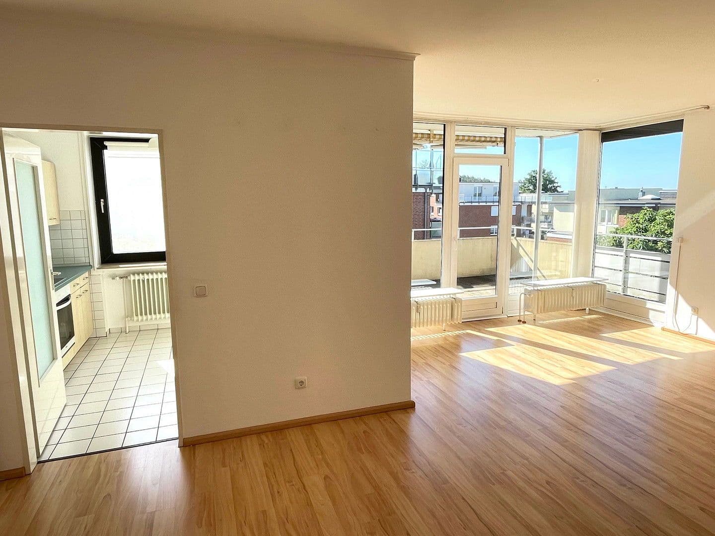 Pronájem bytu 4+1 96 m², Trift 5A, Geesthacht, Šlesvicko-Holštýnsko Pronájem bytu 4+1 96 m², Trift 5A, Geesthacht, Šlesvicko-Holštýnsko