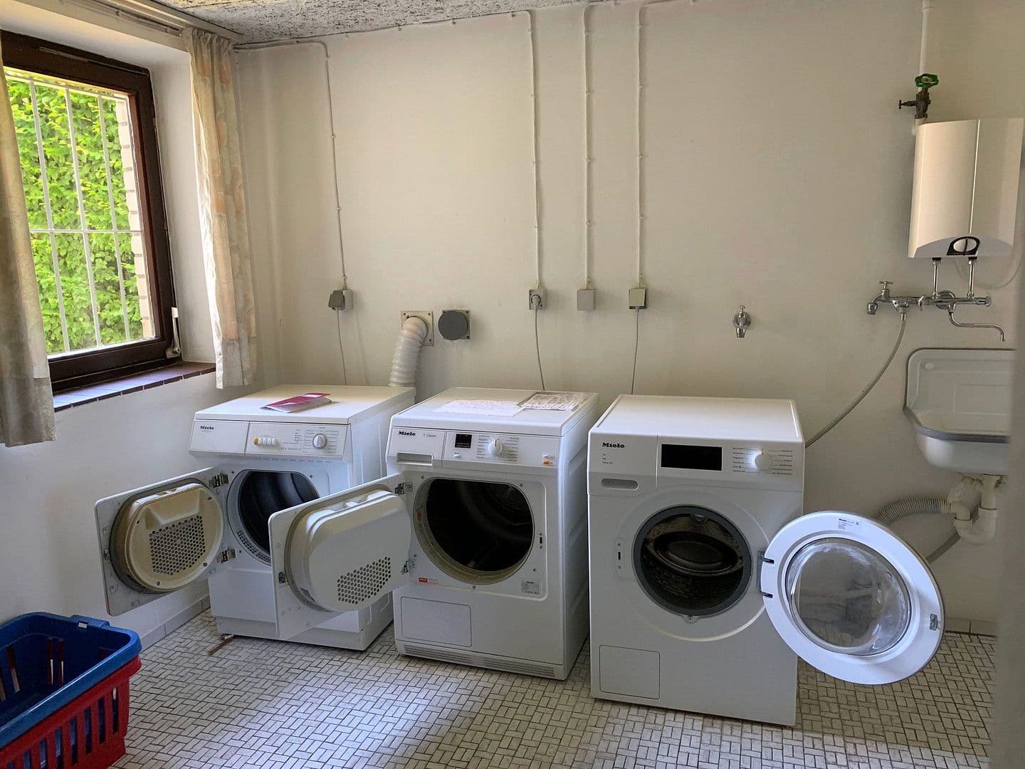 Pronájem bytu 4+1 96 m², Trift 5A, Geesthacht, Šlesvicko-Holštýnsko Pronájem bytu 4+1 96 m², Trift 5A, Geesthacht, Šlesvicko-Holštýnsko