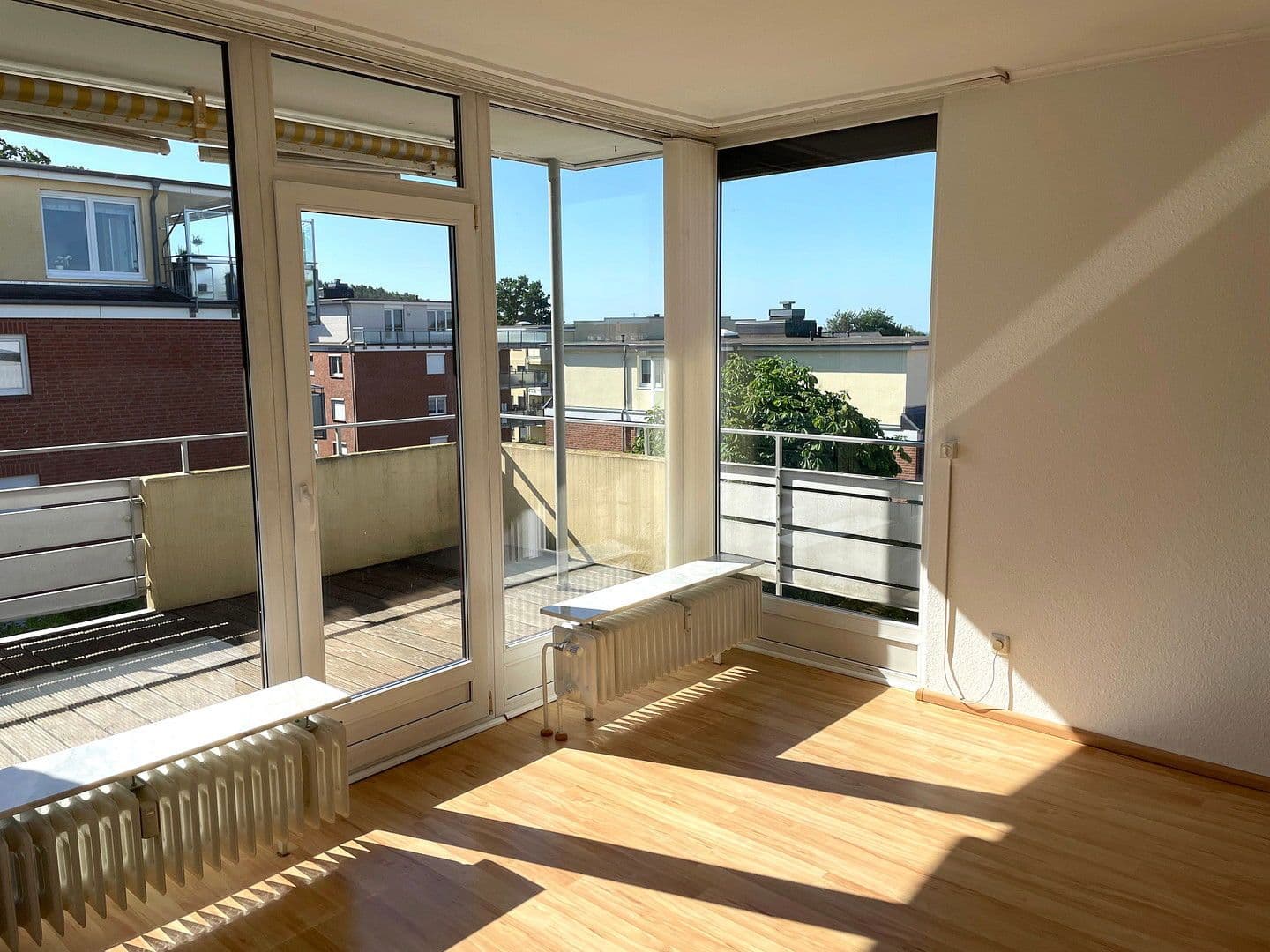 Pronájem bytu 4+1 96 m², Trift 5A, Geesthacht, Šlesvicko-Holštýnsko Pronájem bytu 4+1 96 m², Trift 5A, Geesthacht, Šlesvicko-Holštýnsko