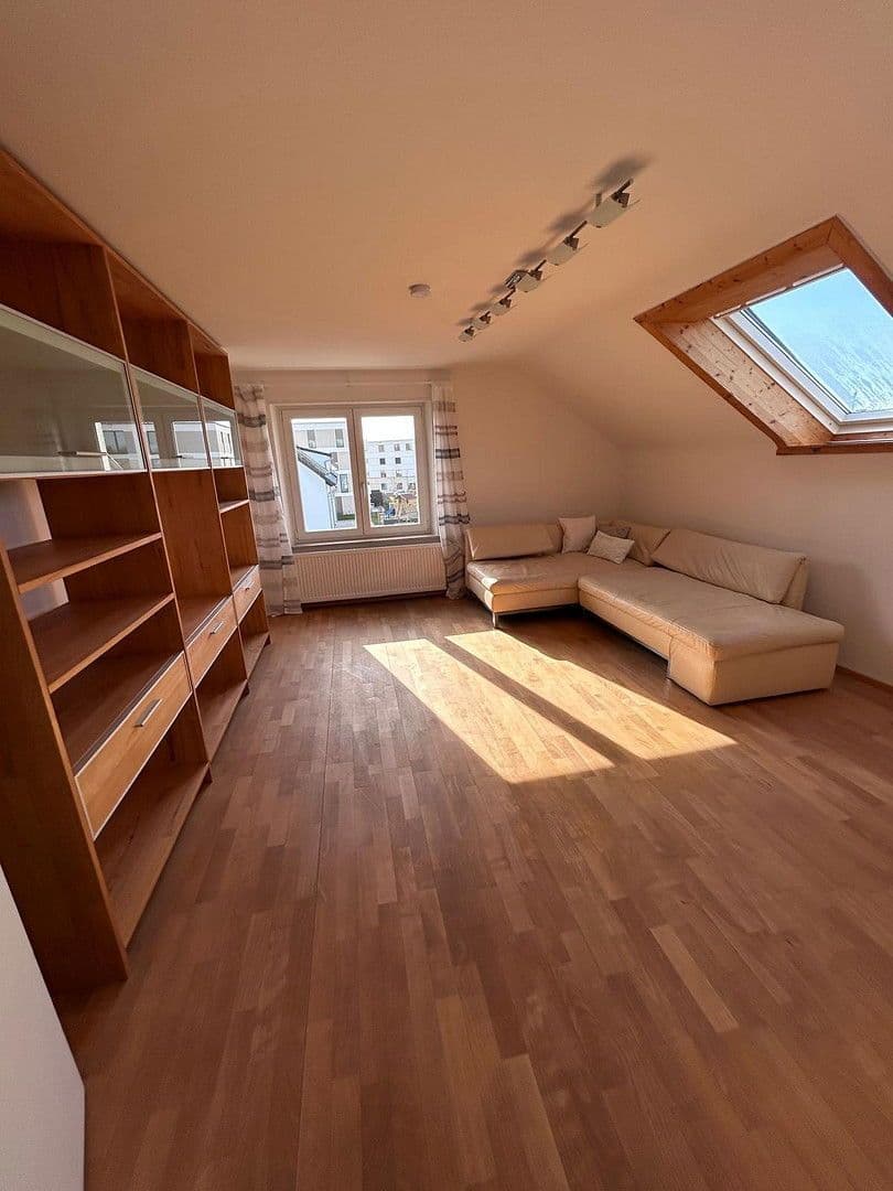 Prodej domu 260 m², pozemek 688 m², Wangen im Allgäu, Bádensko-Württembersko Prodej domu 260 m², pozemek 688 m², Wangen im Allgäu, Bádensko-Württembersko