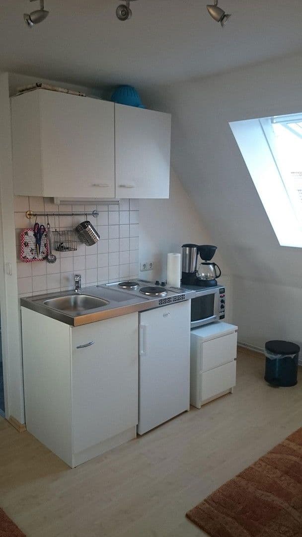 Pronájem bytu 1+1 24 m², Hamburg, Hamburg Pronájem bytu 1+1 24 m², Hamburg, Hamburg