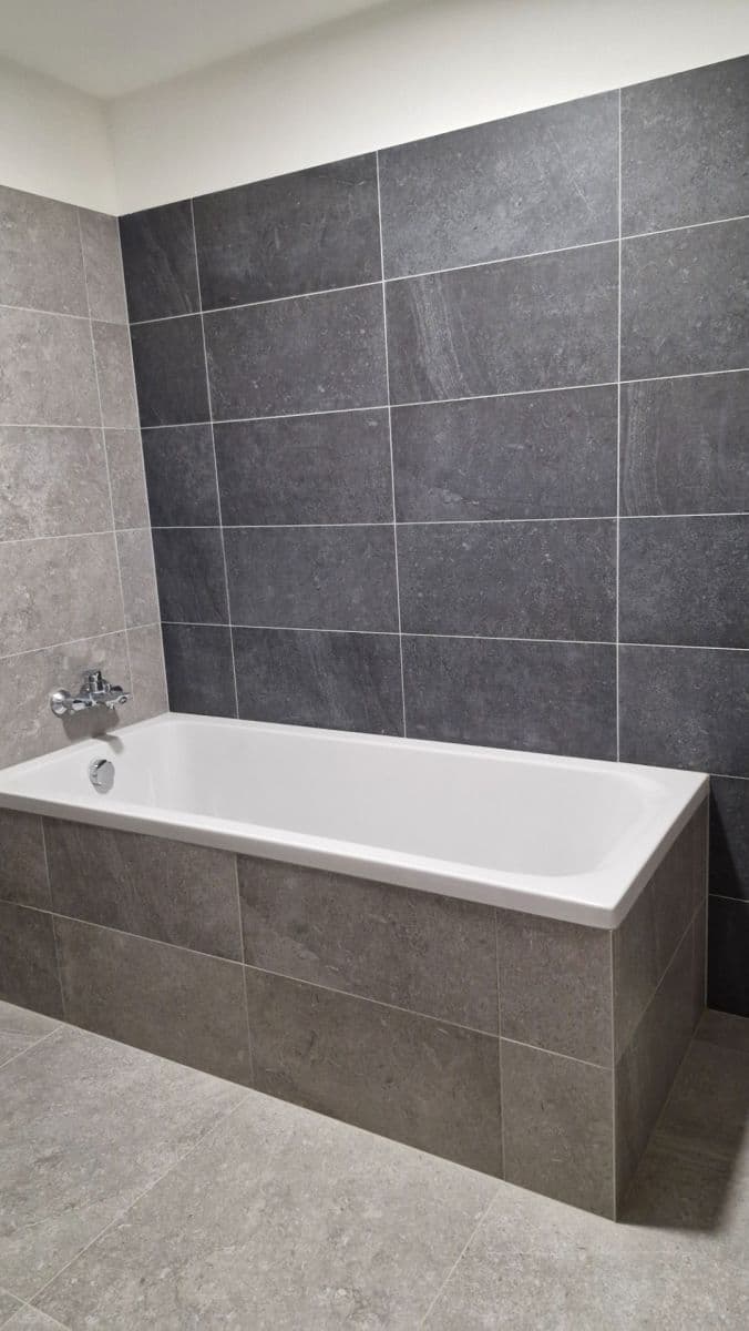 Pronájem bytu 2+kk 60 m², Chvalovka, Brno, Jihomoravský kraj Pronájem bytu 2+kk 60 m², Chvalovka, Brno, Jihomoravský kraj