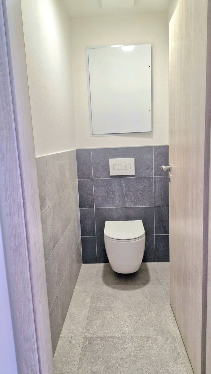 Pronájem bytu 2+kk 60 m², Chvalovka, Brno, Jihomoravský kraj Pronájem bytu 2+kk 60 m², Chvalovka, Brno, Jihomoravský kraj