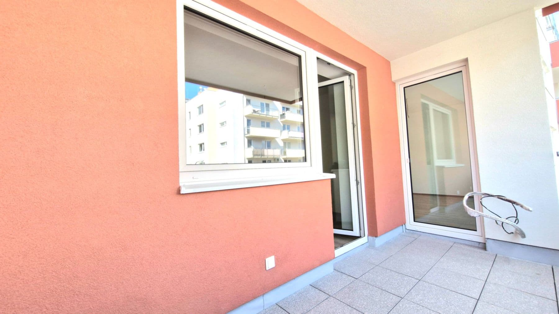 Pronájem bytu 2+kk 60 m², Chvalovka, Brno, Jihomoravský kraj Pronájem bytu 2+kk 60 m², Chvalovka, Brno, Jihomoravský kraj