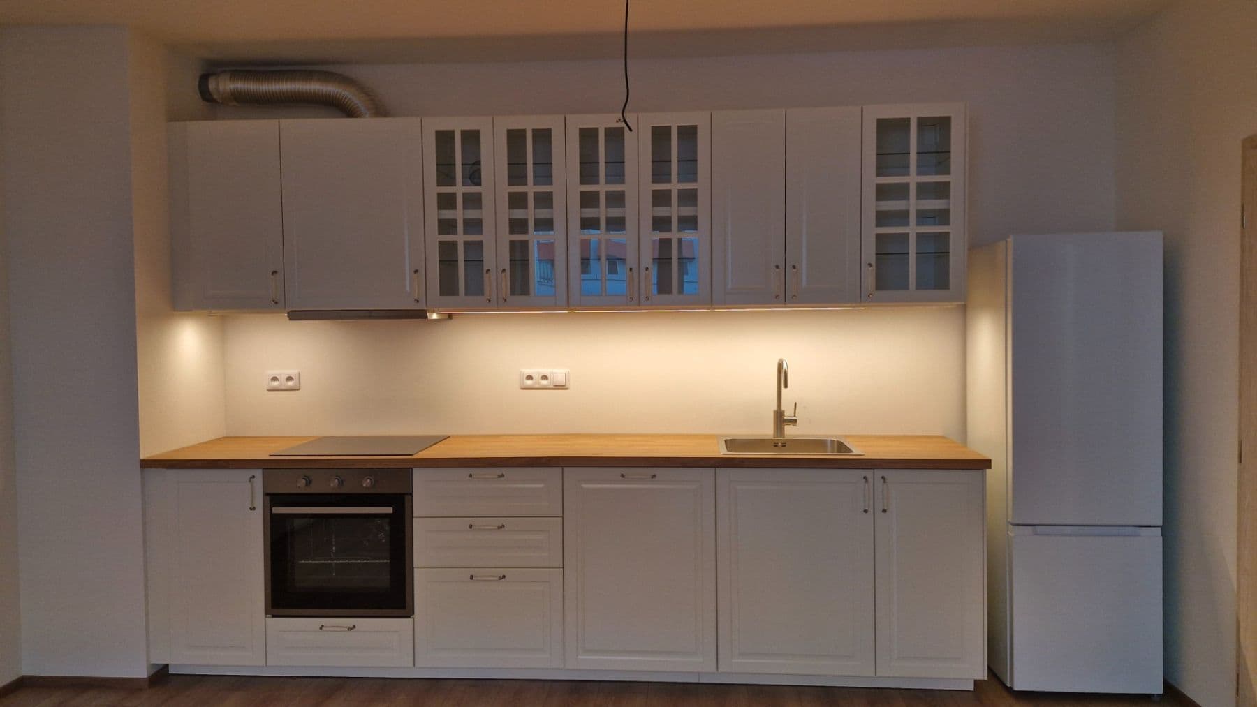 Pronájem bytu 2+kk 60 m², Chvalovka, Brno, Jihomoravský kraj Pronájem bytu 2+kk 60 m², Chvalovka, Brno, Jihomoravský kraj