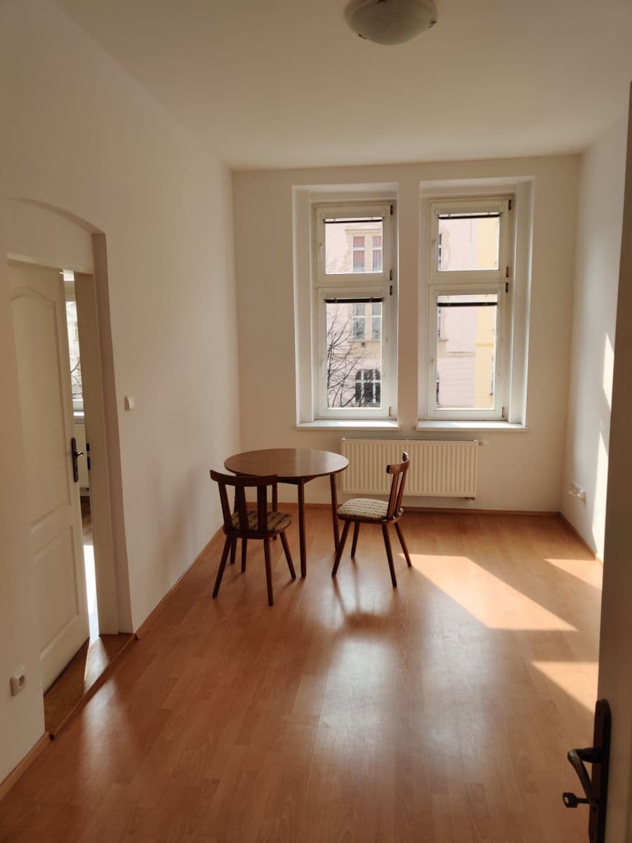 Pronájem bytu 2+1 54 m², Moskevská, Praha, Praha Pronájem bytu 2+1 54 m², Moskevská, Praha, Praha