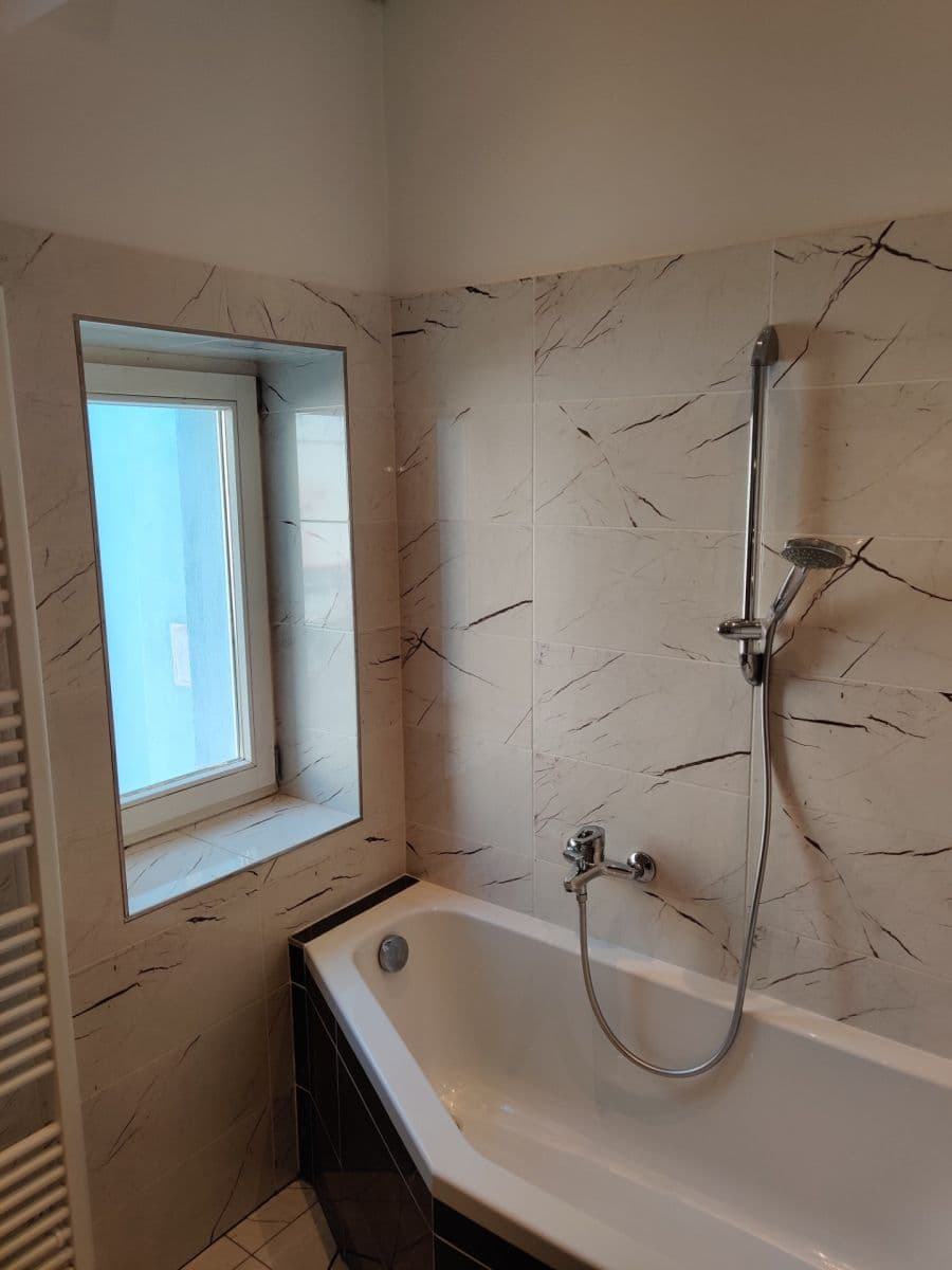 Pronájem bytu 2+1 54 m², Moskevská, Praha, Praha Pronájem bytu 2+1 54 m², Moskevská, Praha, Praha