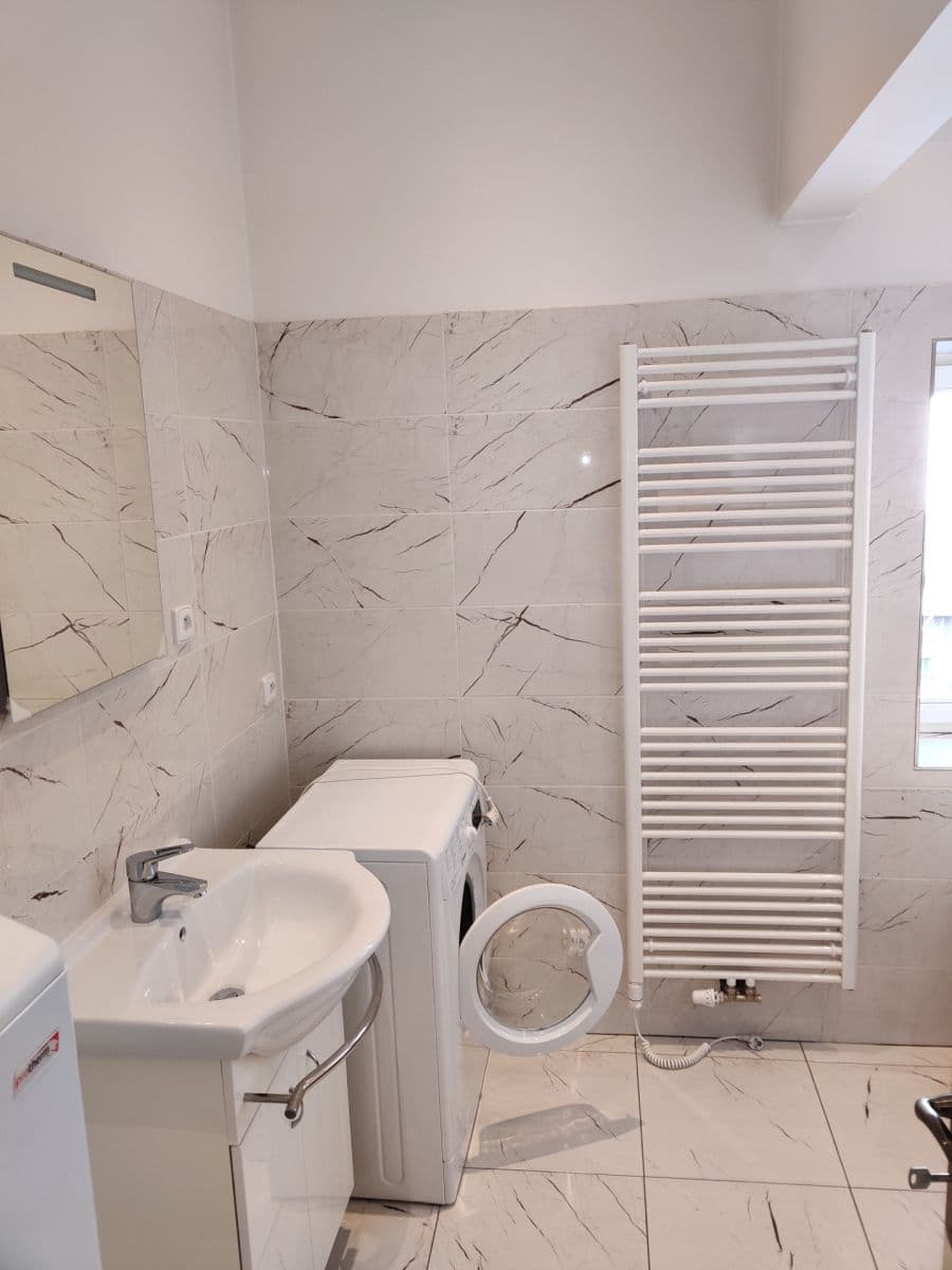 Pronájem bytu 2+1 54 m², Moskevská, Praha, Praha Pronájem bytu 2+1 54 m², Moskevská, Praha, Praha