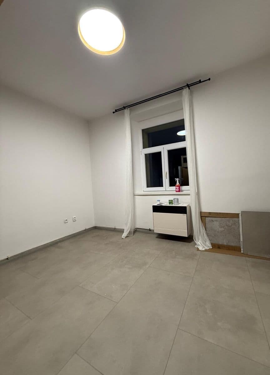 Prodej bytu 1+kk 25 m², V Domově, Praha, Praha Prodej bytu 1+kk 25 m², V Domově, Praha, Praha