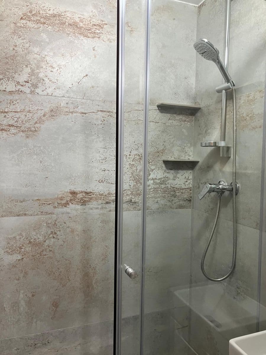 Prodej bytu 1+kk 25 m², V Domově, Praha, Praha Prodej bytu 1+kk 25 m², V Domově, Praha, Praha