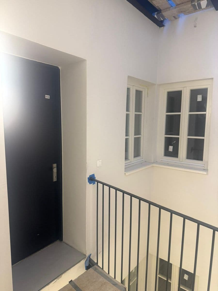 Prodej bytu 2+1 57 m², Zámočnícka, Bratislava - mestská časť Staré Mesto, Bratislavský kraj Prodej bytu 2+1 57 m², Zámočnícka, Bratislava - mestská časť Staré Mesto, Bratislavský kraj