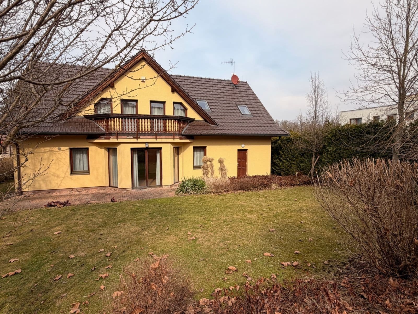 Pronájem domu 266 m², pozemek 713 m², Pod Ovčínem, Praha, Praha Pronájem domu 266 m², pozemek 713 m², Pod Ovčínem, Praha, Praha