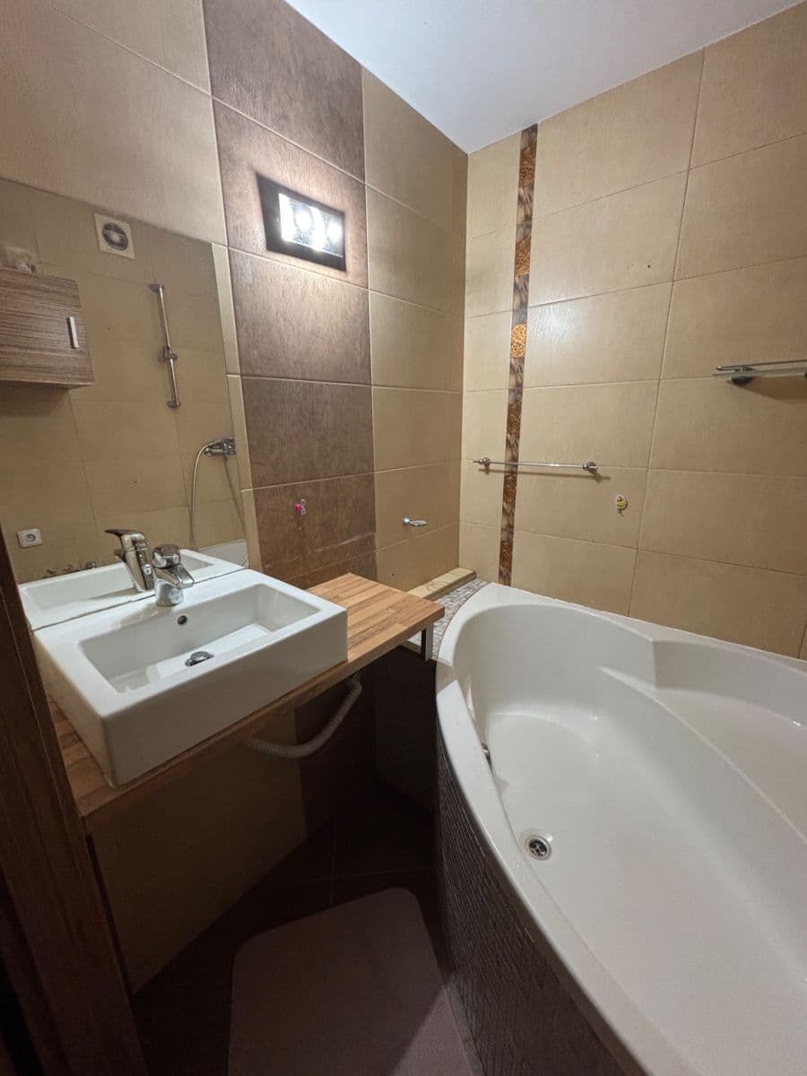 Pronájem bytu 3+1 80 m², U Lesíka, Tanvald, Liberecký kraj Pronájem bytu 3+1 80 m², U Lesíka, Tanvald, Liberecký kraj