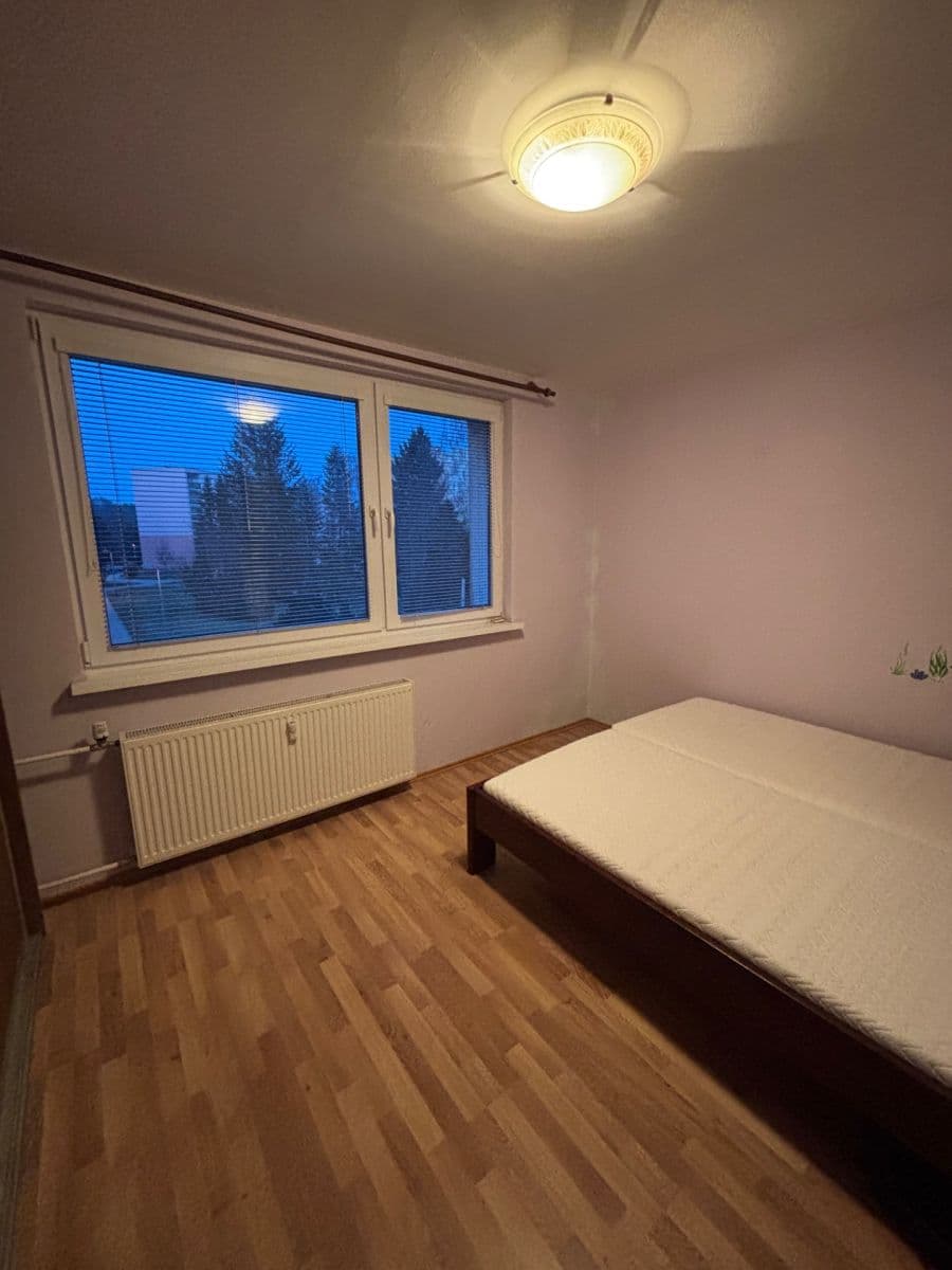 Pronájem bytu 3+1 80 m², U Lesíka, Tanvald, Liberecký kraj Pronájem bytu 3+1 80 m², U Lesíka, Tanvald, Liberecký kraj