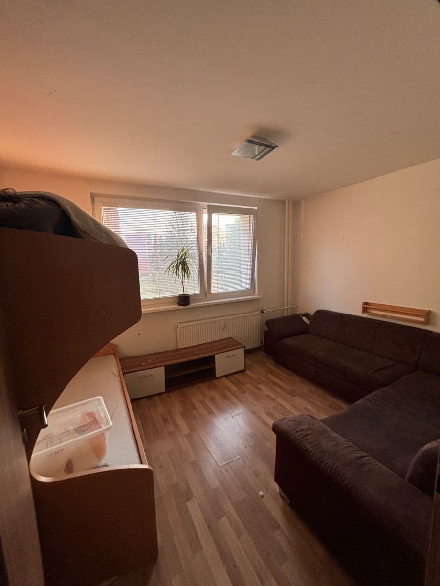 Pronájem bytu 3+1 80 m², U Lesíka, Tanvald, Liberecký kraj Pronájem bytu 3+1 80 m², U Lesíka, Tanvald, Liberecký kraj