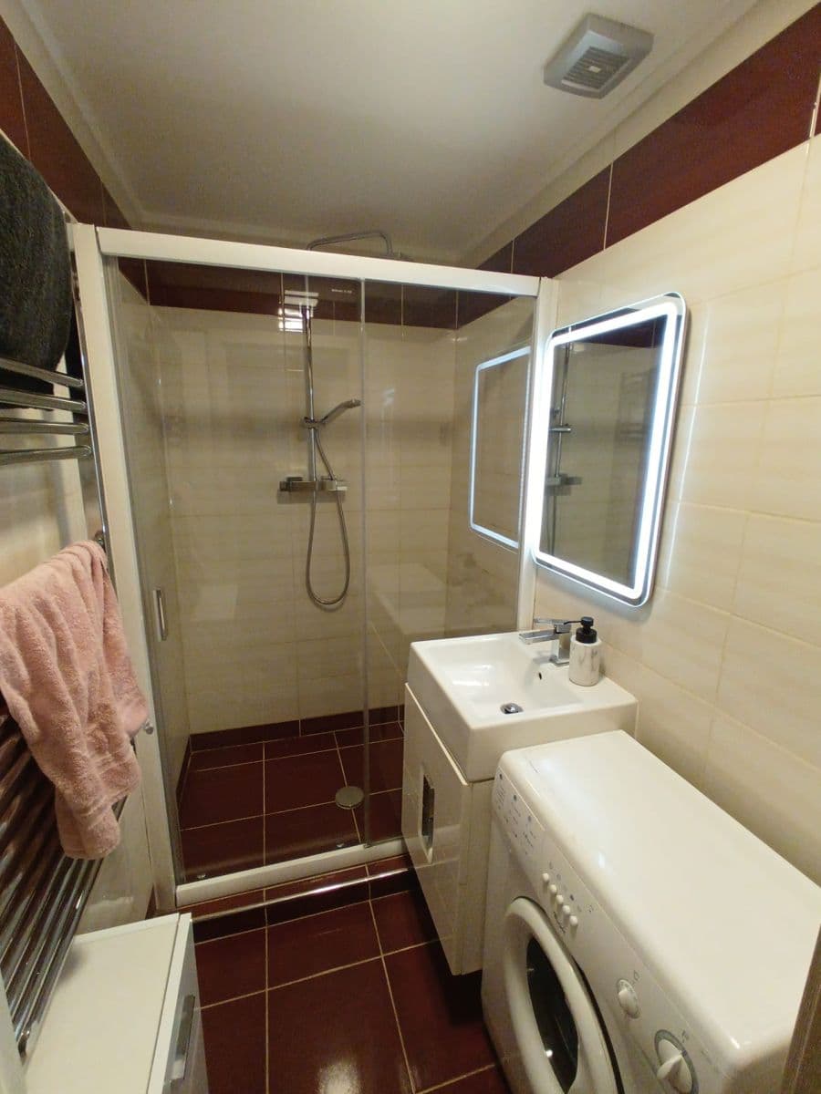 Pronájem bytu 2+kk 44 m², Frýdlantská, Praha, Praha Pronájem bytu 2+kk 44 m², Frýdlantská, Praha, Praha