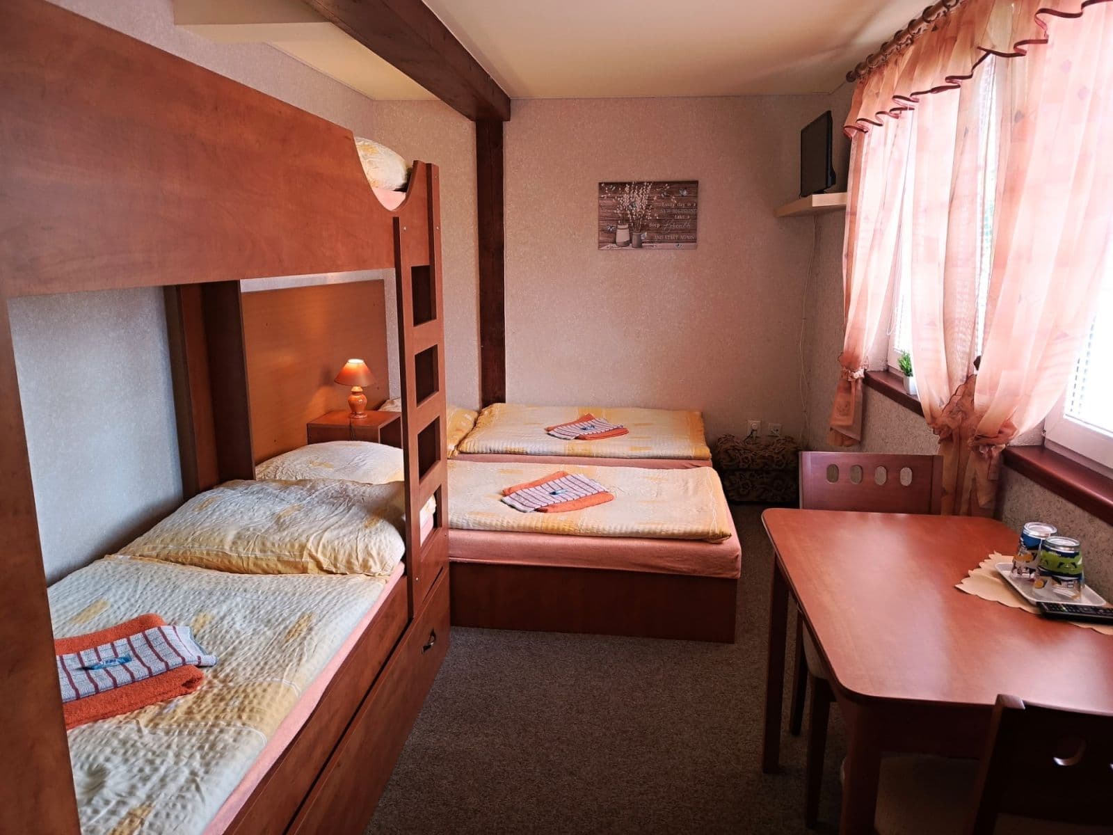 Prodej domu 398 m², pozemek 944 m², Nezdice na Šumavě, Plzeňský kraj Prodej domu 398 m², pozemek 944 m², Nezdice na Šumavě, Plzeňský kraj