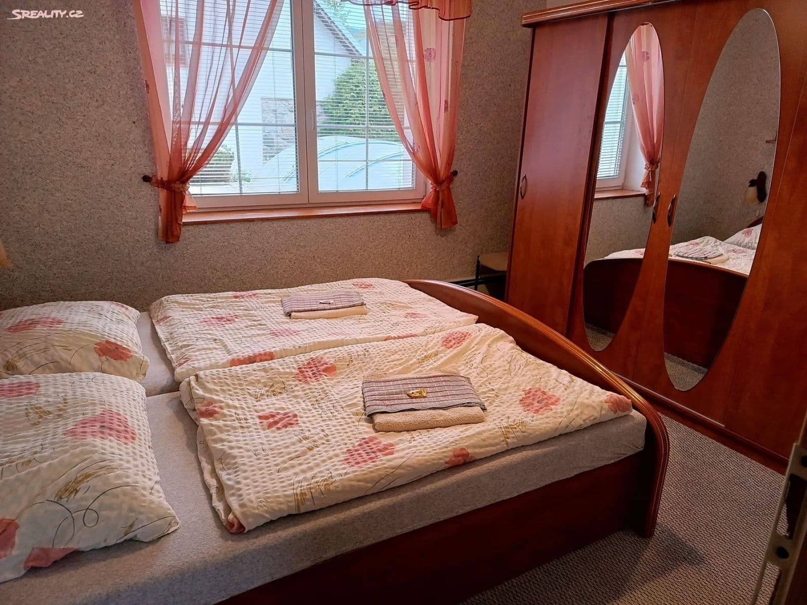 Prodej domu 398 m², pozemek 944 m², Nezdice na Šumavě, Plzeňský kraj Prodej domu 398 m², pozemek 944 m², Nezdice na Šumavě, Plzeňský kraj