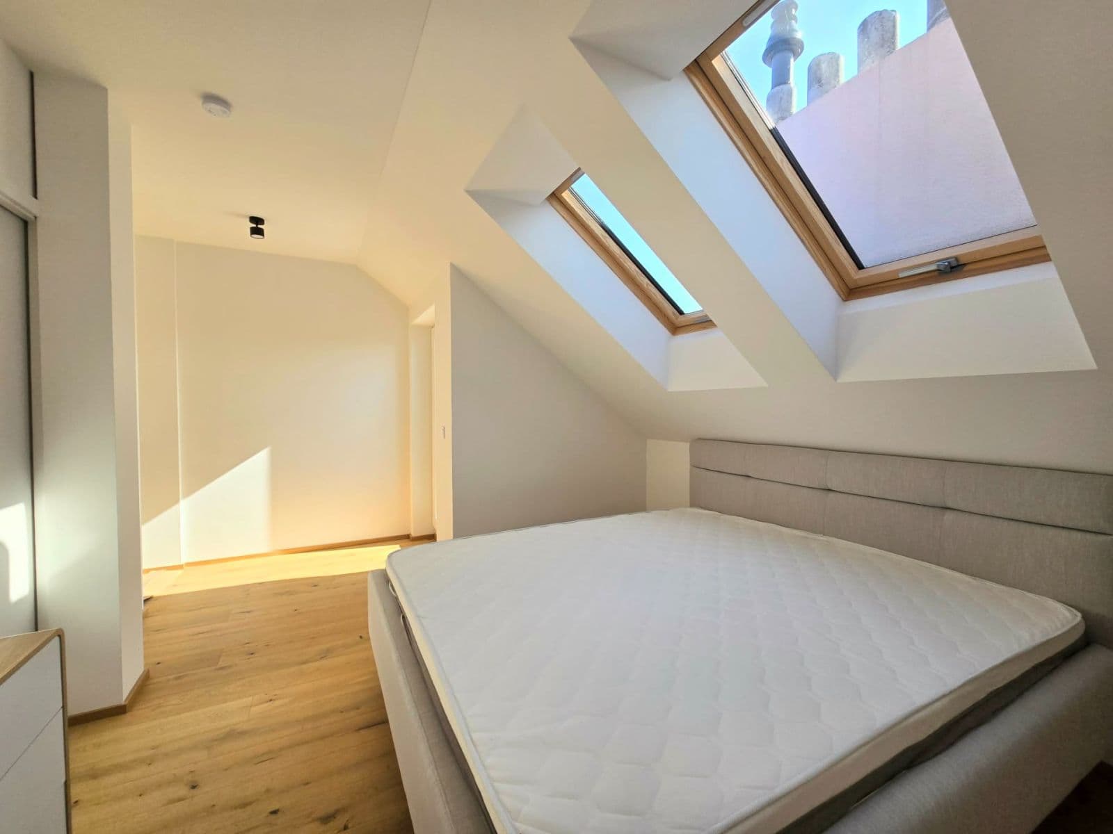 Prodej bytu 3+kk 84 m², Ruská, Praha, Praha Prodej bytu 3+kk 84 m², Ruská, Praha, Praha