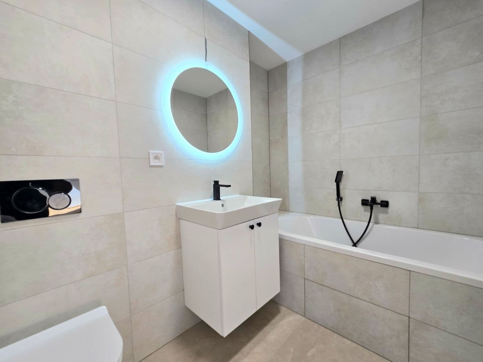 Prodej bytu 3+kk 84 m², Ruská, Praha, Praha Prodej bytu 3+kk 84 m², Ruská, Praha, Praha