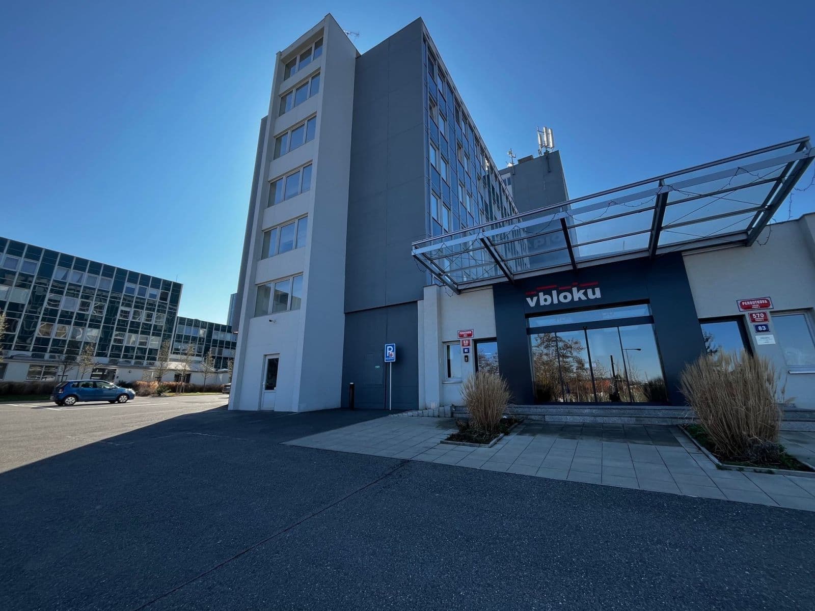 Pronájem bytu 1+kk 28 m², Peroutkova, Praha, Praha Pronájem bytu 1+kk 28 m², Peroutkova, Praha, Praha