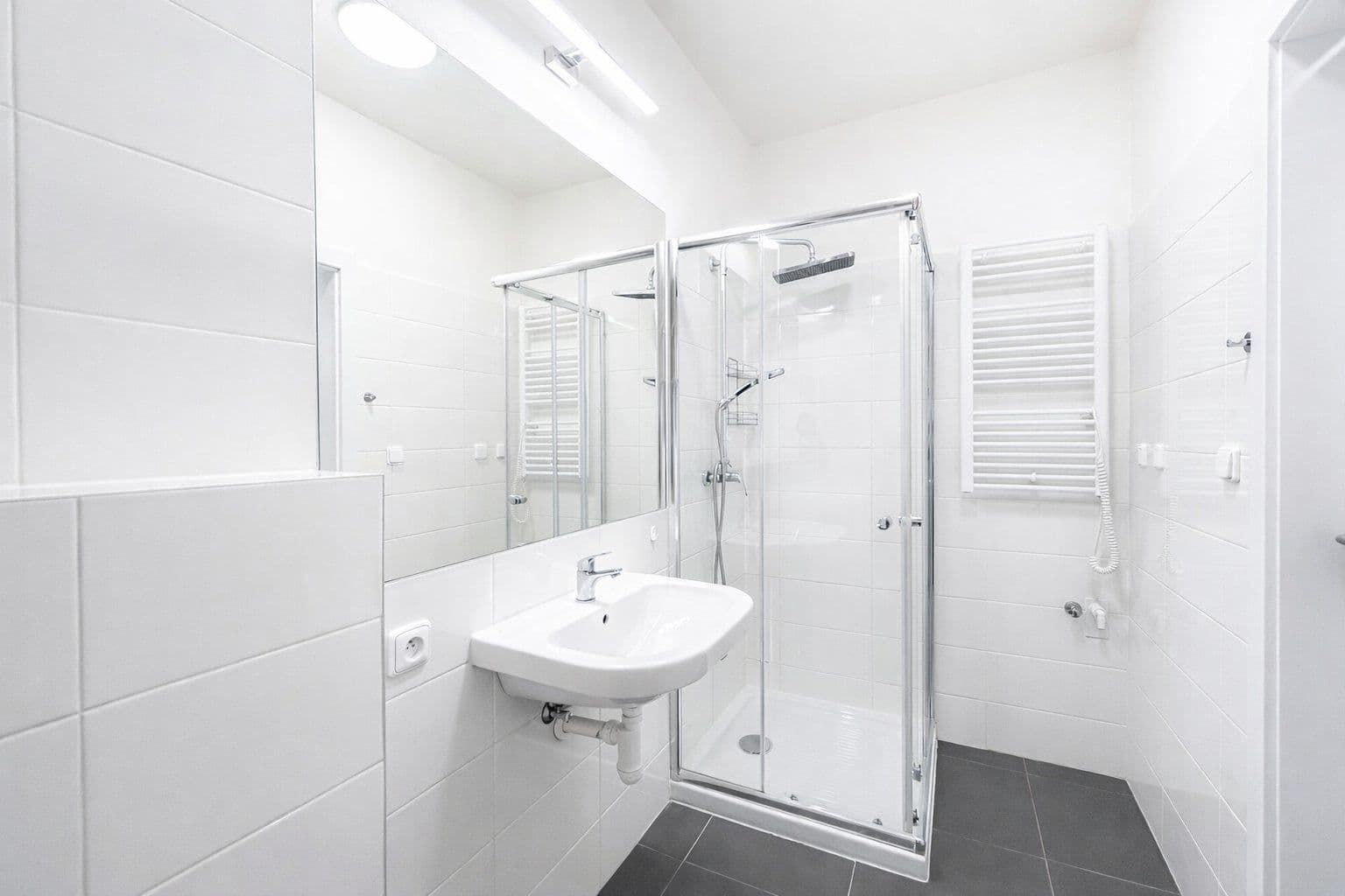 Pronájem bytu 1+kk 28 m², Peroutkova, Praha, Praha Pronájem bytu 1+kk 28 m², Peroutkova, Praha, Praha