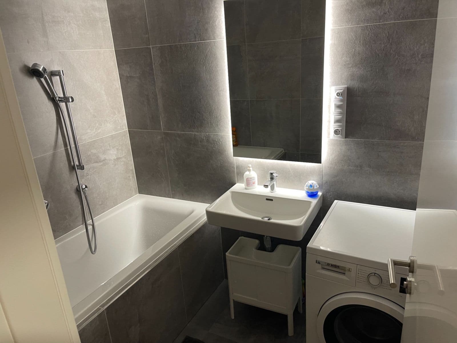 Prodej bytu 4+kk 96 m², Krásova, Praha, Praha Prodej bytu 4+kk 96 m², Krásova, Praha, Praha