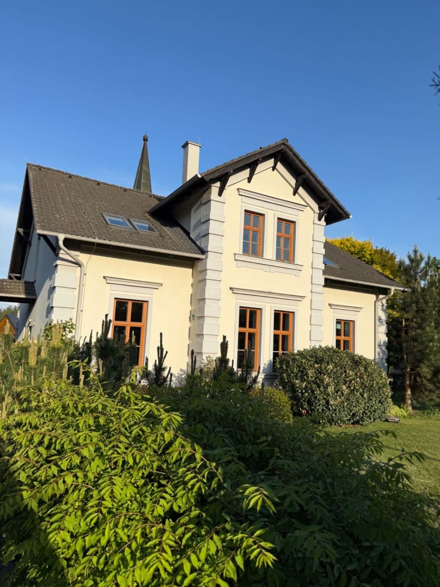 Prodej domu 287 m², pozemek 1.900 m², Ježník, Krnov, Moravskoslezský kraj Prodej domu 287 m², pozemek 1.900 m², Ježník, Krnov, Moravskoslezský kraj