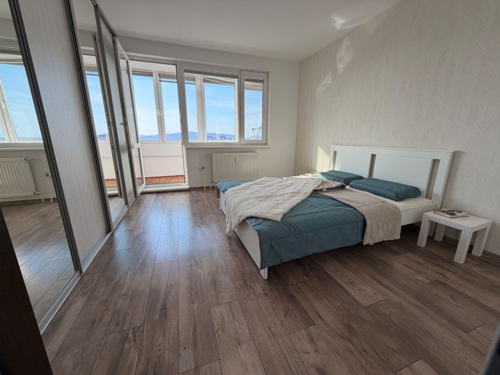 Pronájem bytu 3+1 77 m², Holíčska, Petržalka, Bratislavský kraj Pronájem bytu 3+1 77 m², Holíčska, Petržalka, Bratislavský kraj