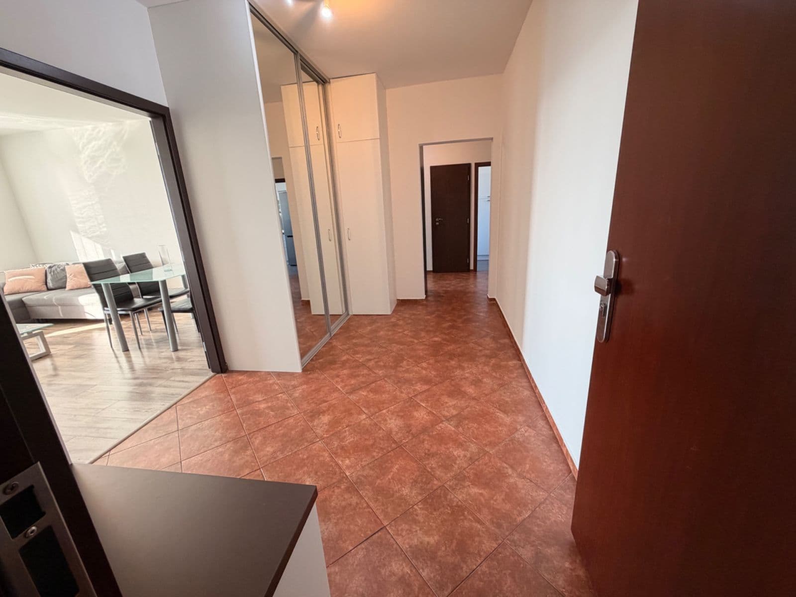 Pronájem bytu 3+1 77 m², Holíčska, Petržalka, Bratislavský kraj Pronájem bytu 3+1 77 m², Holíčska, Petržalka, Bratislavský kraj