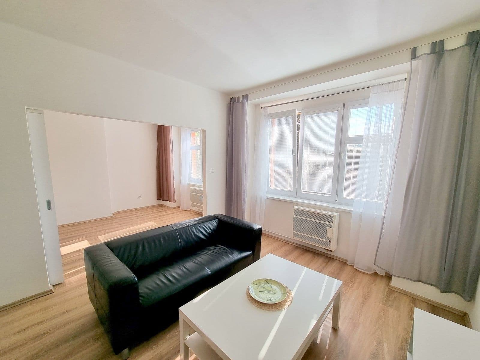Pronájem bytu 2+kk 49 m², Levá, Praha, Praha Pronájem bytu 2+kk 49 m², Levá, Praha, Praha