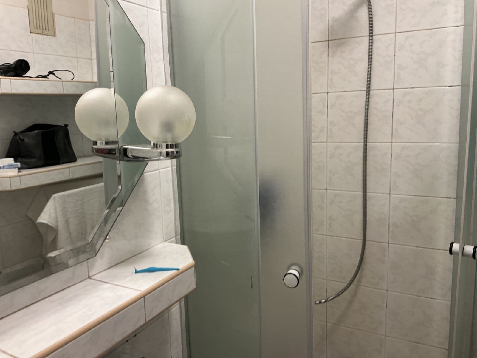 Pronájem bytu 1+kk 25 m², Podle Kačerova, Praha, Praha Pronájem bytu 1+kk 25 m², Podle Kačerova, Praha, Praha