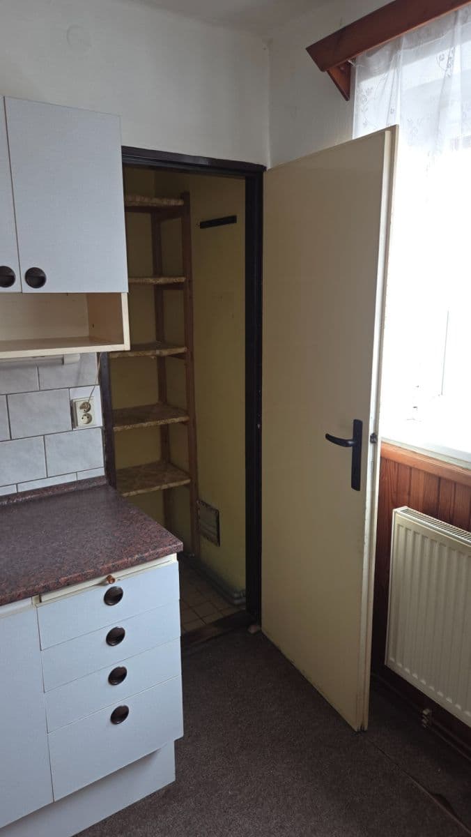 Prodej bytu 2+1 64 m², Nádražní, Žlutice, Karlovarský kraj Prodej bytu 2+1 64 m², Nádražní, Žlutice, Karlovarský kraj