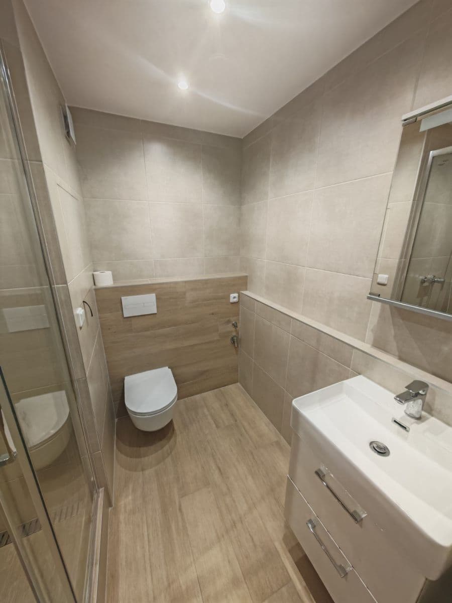 Pronájem bytu 1+kk 27 m², Komenského, Plzeň, Plzeňský kraj Pronájem bytu 1+kk 27 m², Komenského, Plzeň, Plzeňský kraj