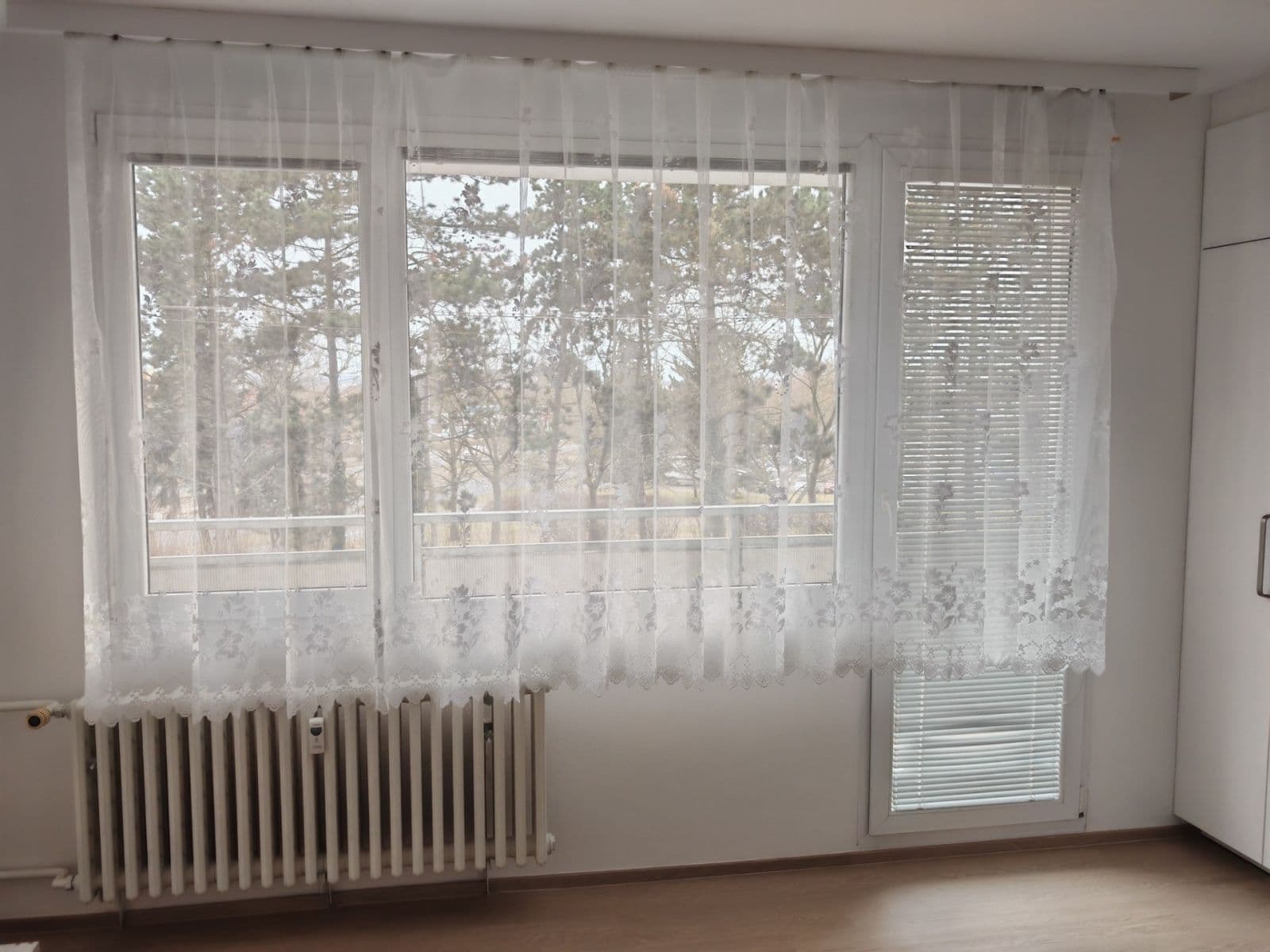 Pronájem bytu 1+kk 27 m², Komenského, Plzeň, Plzeňský kraj Pronájem bytu 1+kk 27 m², Komenského, Plzeň, Plzeňský kraj