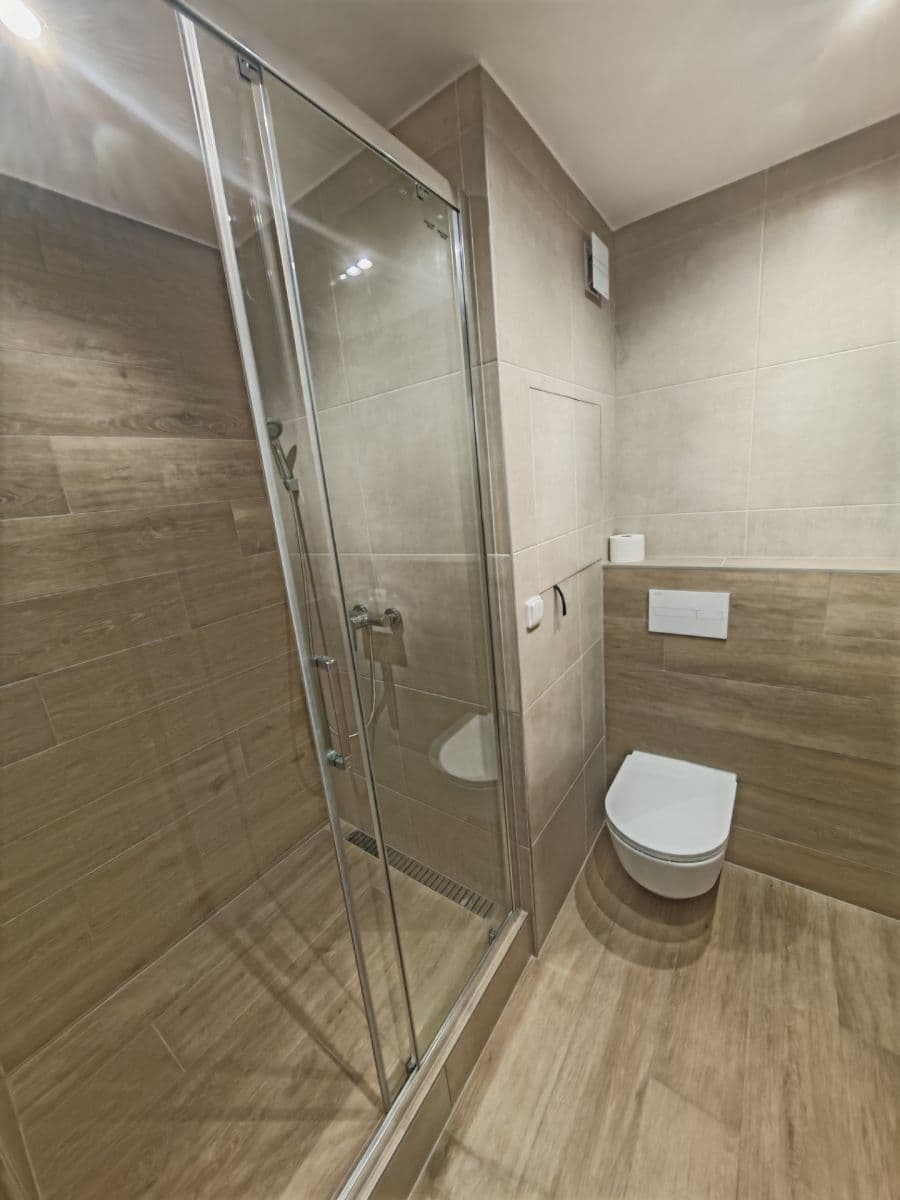 Pronájem bytu 1+kk 27 m², Komenského, Plzeň, Plzeňský kraj Pronájem bytu 1+kk 27 m², Komenského, Plzeň, Plzeňský kraj