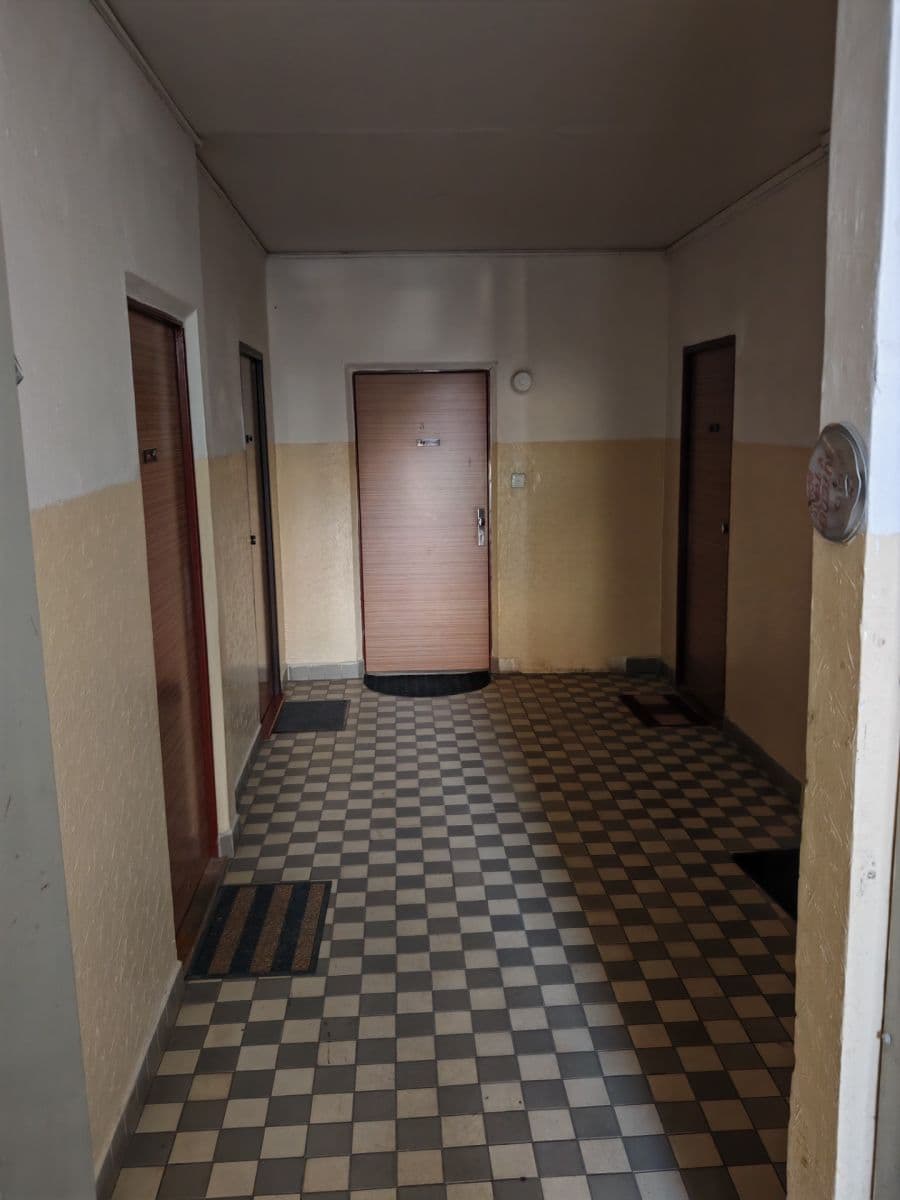 Pronájem bytu 1+kk 27 m², Komenského, Plzeň, Plzeňský kraj Pronájem bytu 1+kk 27 m², Komenského, Plzeň, Plzeňský kraj