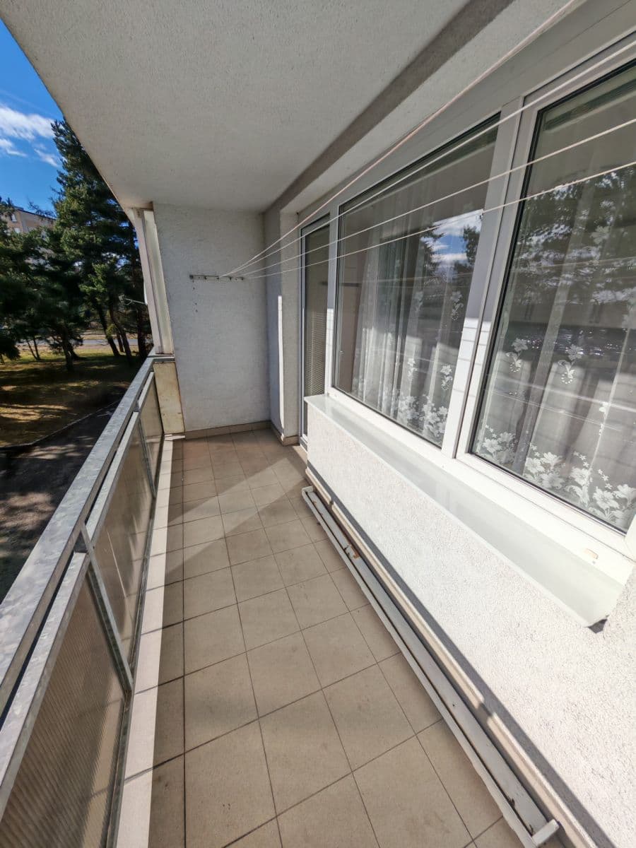 Pronájem bytu 1+kk 27 m², Komenského, Plzeň, Plzeňský kraj Pronájem bytu 1+kk 27 m², Komenského, Plzeň, Plzeňský kraj