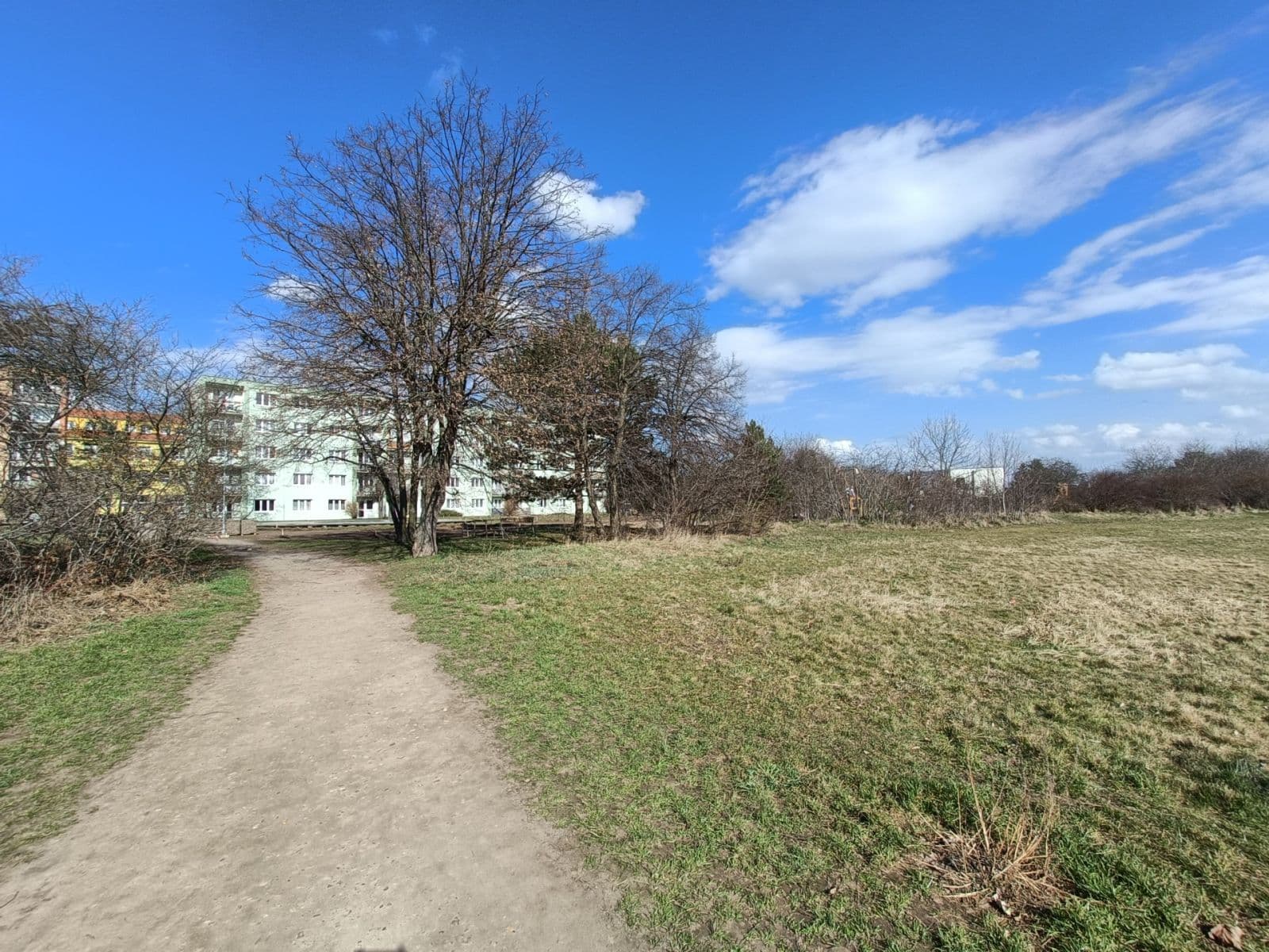 Pronájem bytu 1+1 36 m², Komenského, Odolena Voda, Středočeský kraj Pronájem bytu 1+1 36 m², Komenského, Odolena Voda, Středočeský kraj