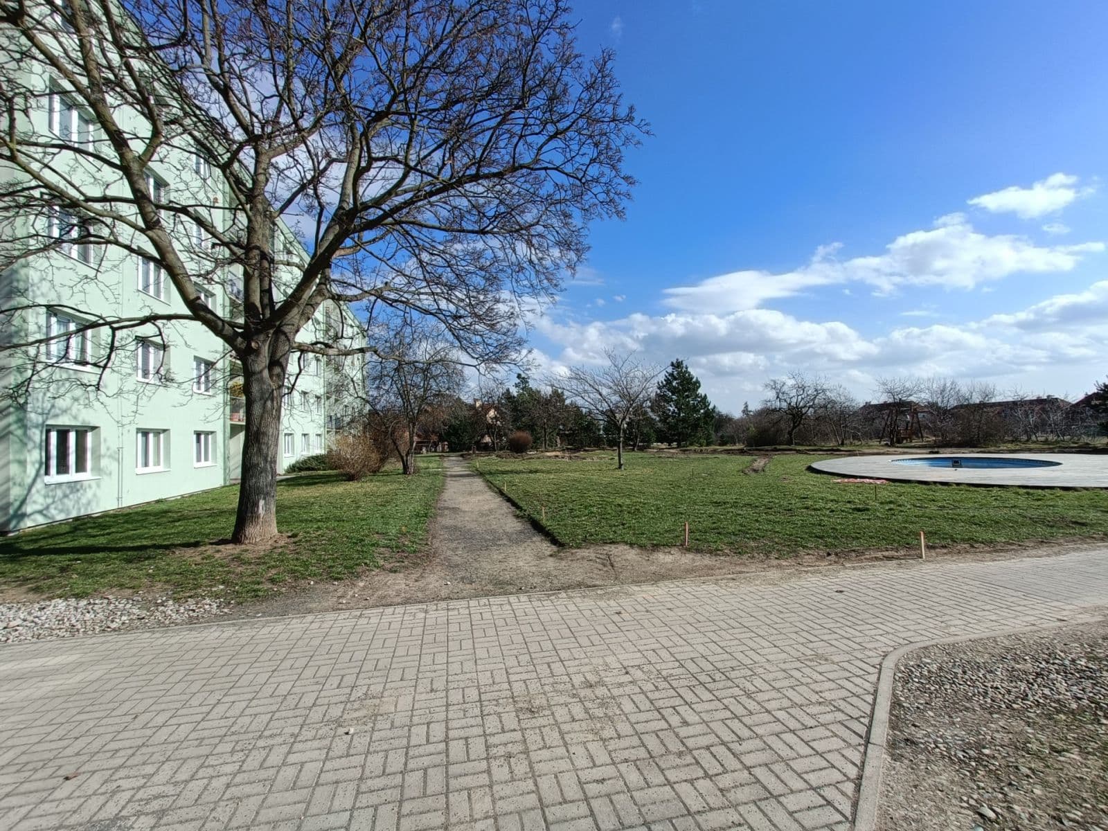 Pronájem bytu 1+1 36 m², Komenského, Odolena Voda, Středočeský kraj Pronájem bytu 1+1 36 m², Komenského, Odolena Voda, Středočeský kraj